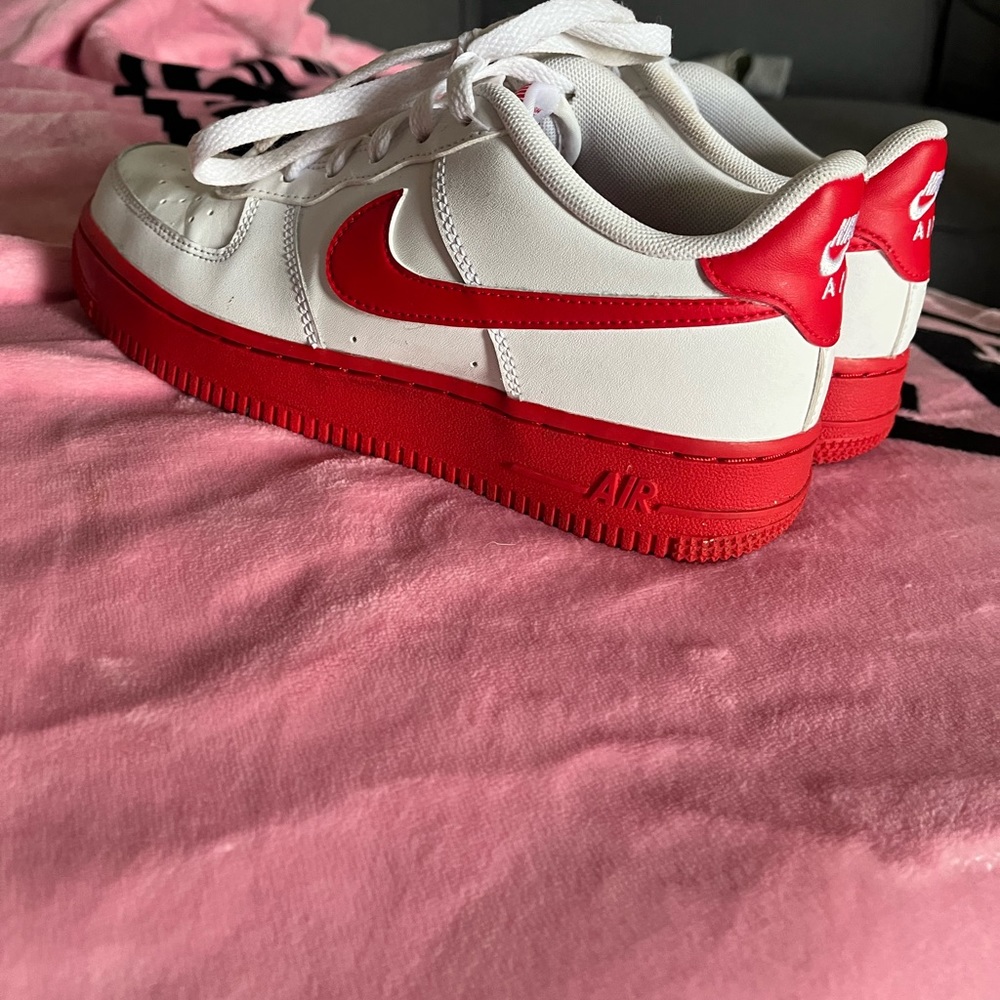 Nike Air Force 1